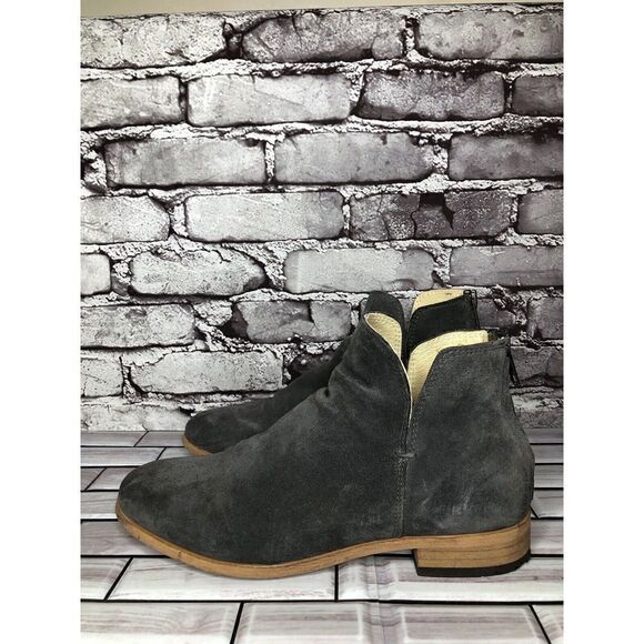 Shoe The Bear Dark Grey Suede Casual Back Zip Heel Boots Women Sz 41EU/10.5M US - Picture 1 of 16